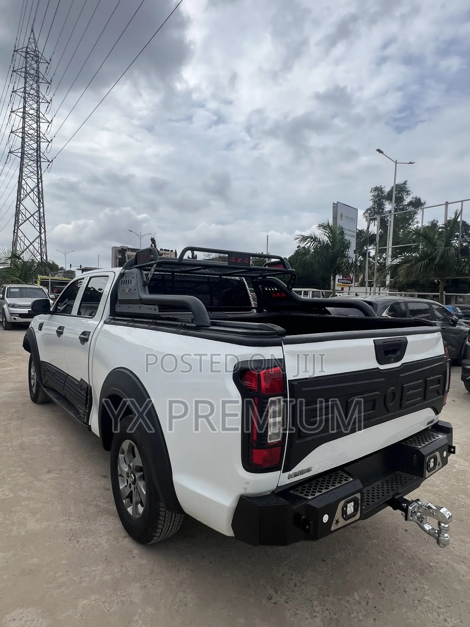 Car 2022 White