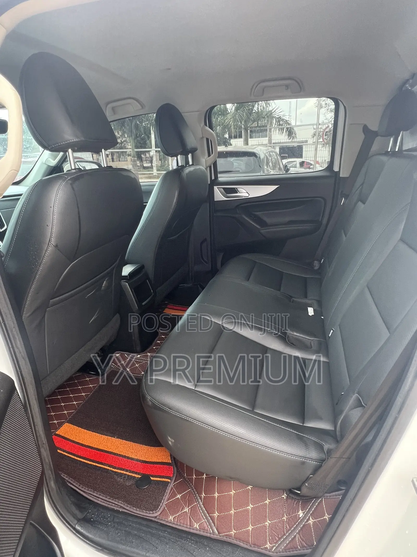 Car 2022 White