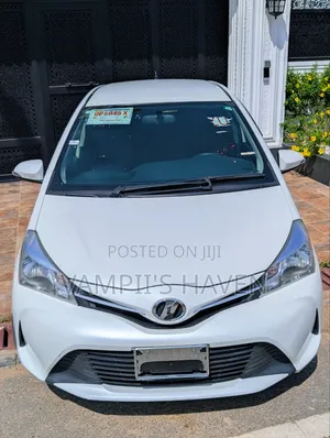 Toyota Vitz 1.3 AWD 5dr 2016 White