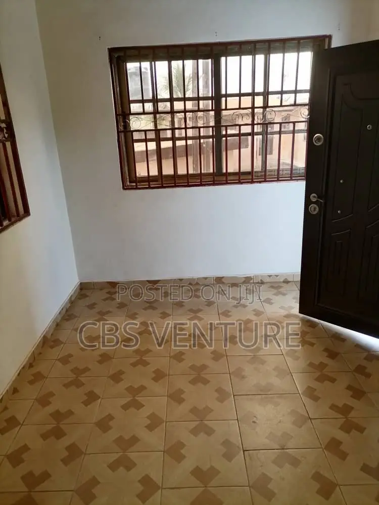 1bdrm Room & Parlour in Tantra Hills for rent