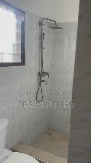 1bdrm Room & Parlour in Tantra Hills for rent