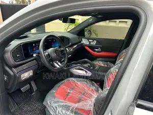 Mercedes-Benz GLE-Class AMG GLE 63 S AWD 2025 Green