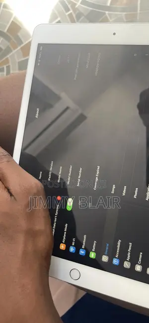 Apple iPad (2025) 32 GB Silver