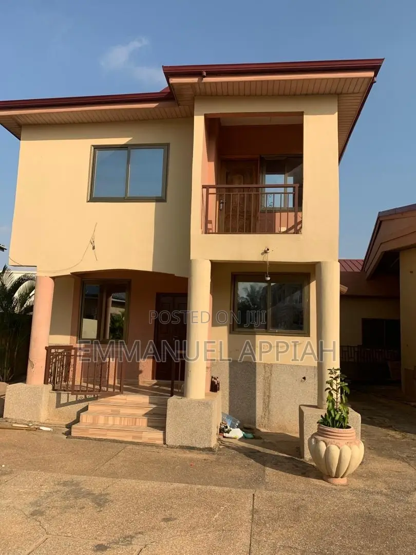 2bdrm Apartment in Achimota for rent