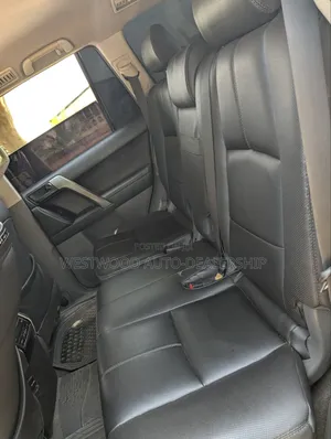 Toyota Land Cruiser Prado 2.7 i 2012 Black