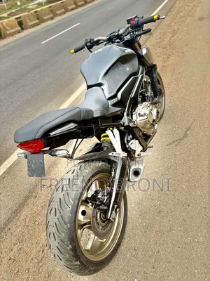 Honda CB 2024 Black