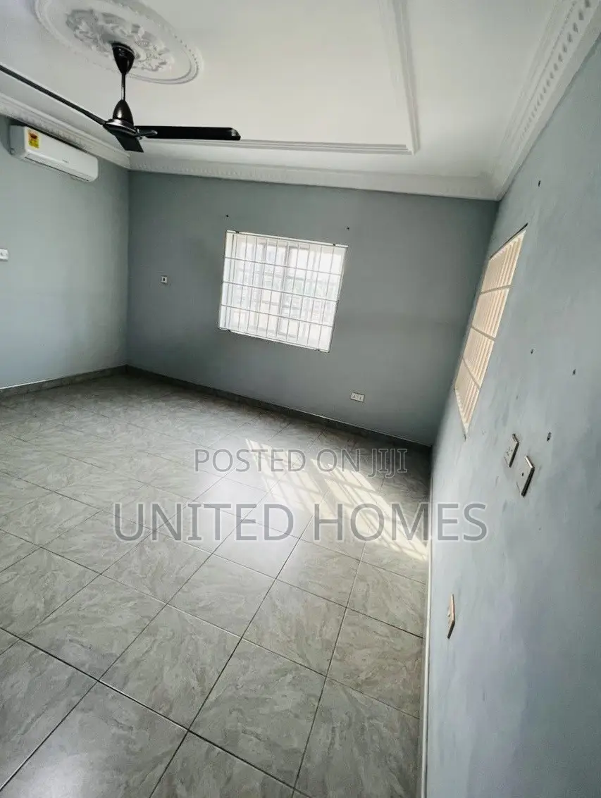 2bdrm Apartment in Achimota for rent