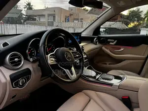 Mercedes-Benz GLC-Class 2022 Gray