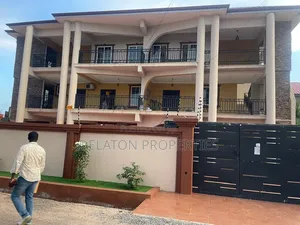 2bdrm Apartment in American House for rent