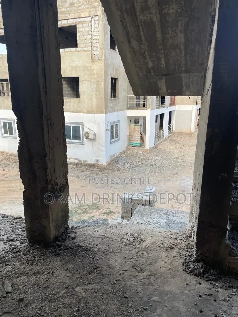 3bdrm Apartment in Oram Apartments, Ningo-Prampram for sale