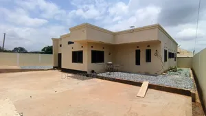 4bdrm House in Pentecost for rent