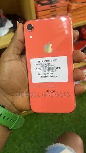 New Apple iPhone XR 64 GB Orange