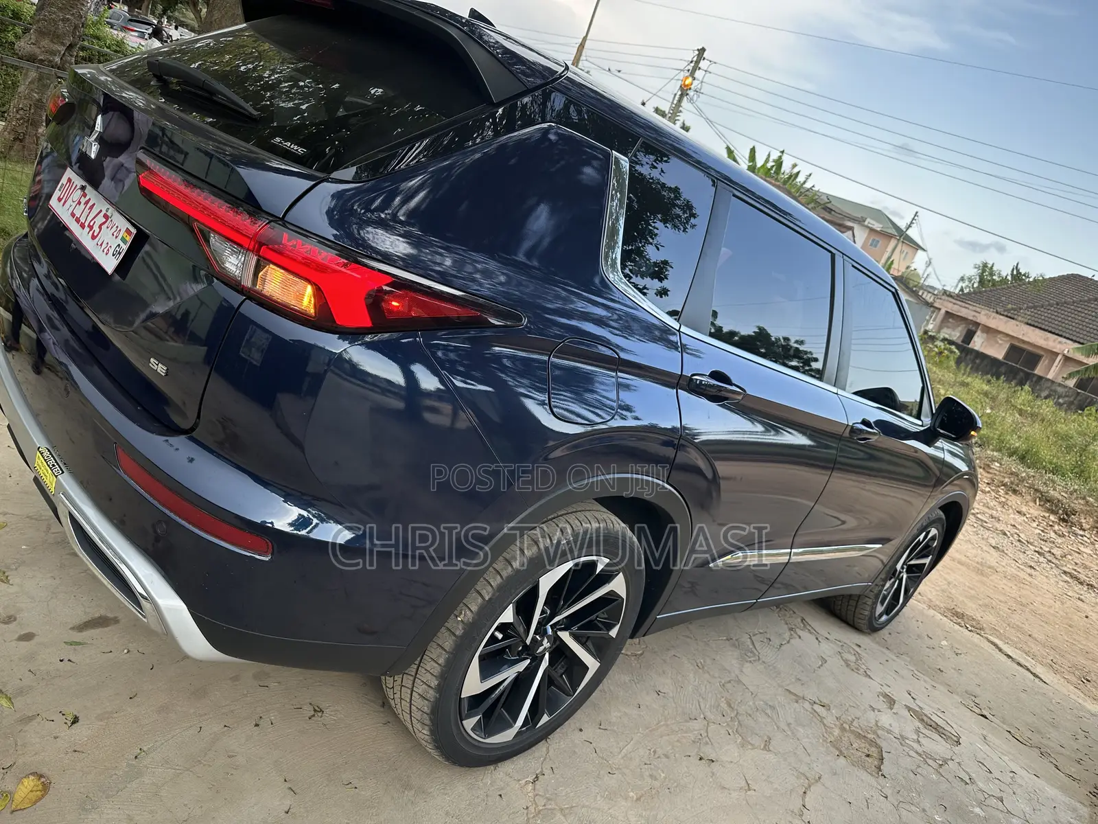 Mitsubishi Outlander 2023 Blue