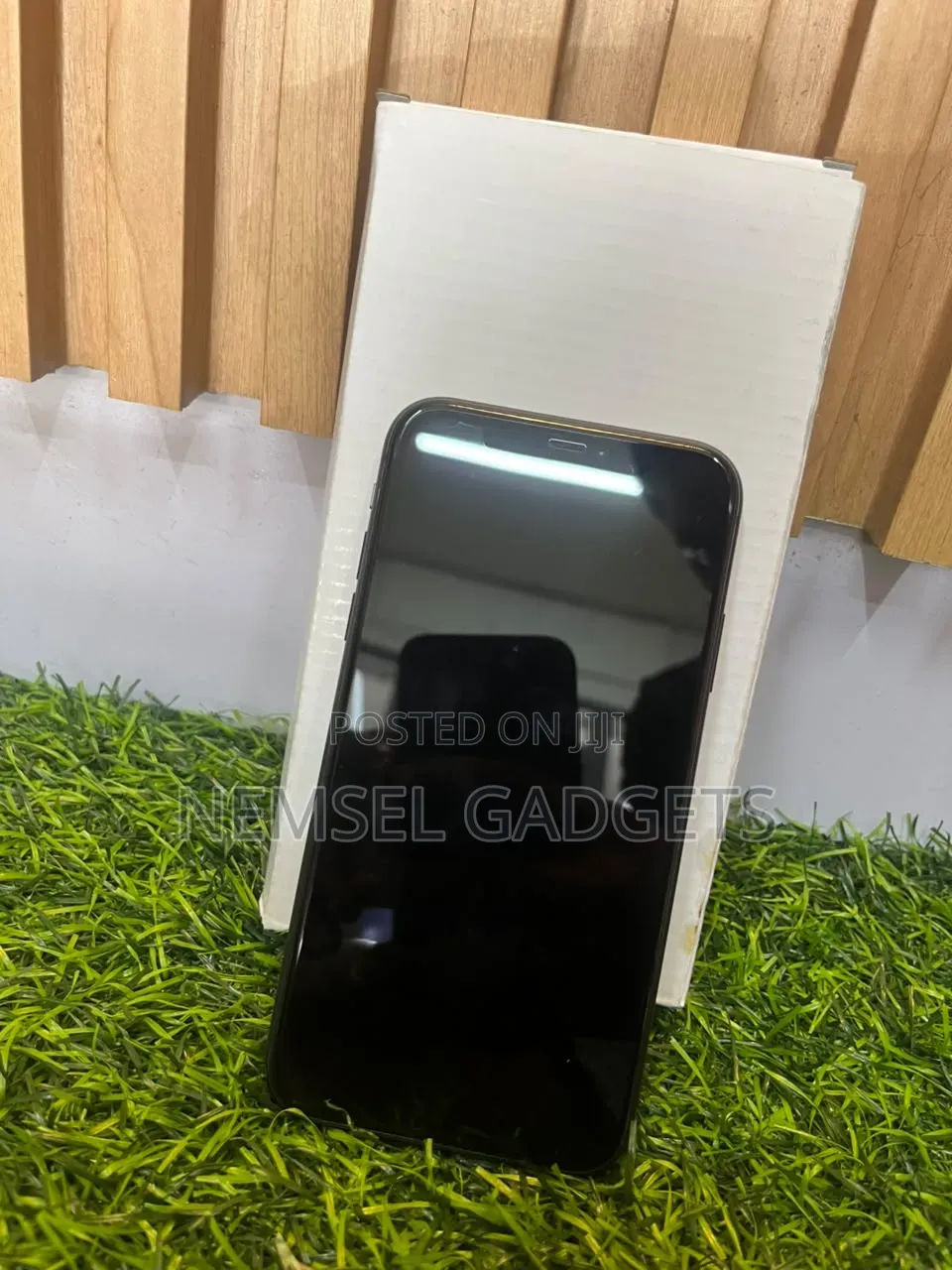 New Apple iPhone 11 128 GB Black