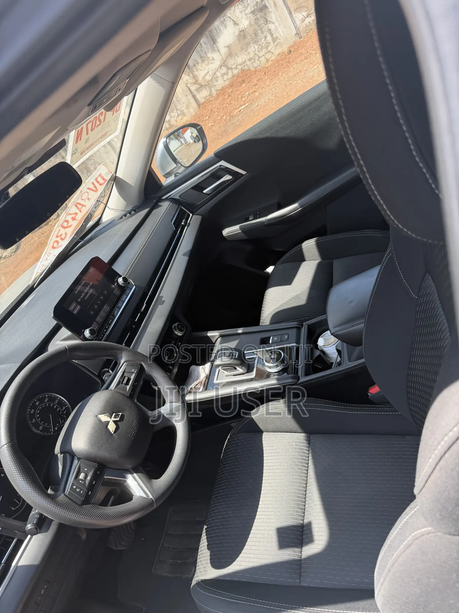 Mitsubishi Outlander SE 2022 Gray