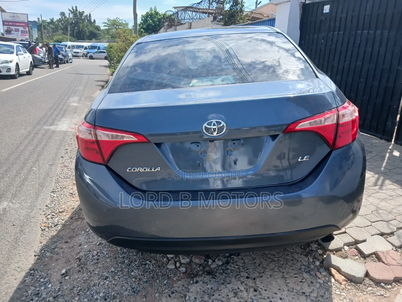 Toyota Corolla LE 4dr Sedan (1.8L 4cyl CVT) 2017 Gray