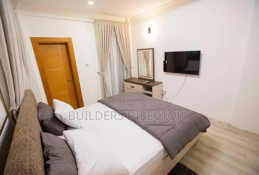 Furnished 3bdrm Apartment in 3 Bedroom Fully, Baatsona Total for sale