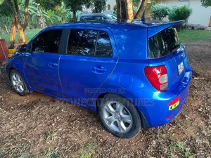 Scion xD Base 2011 Blue