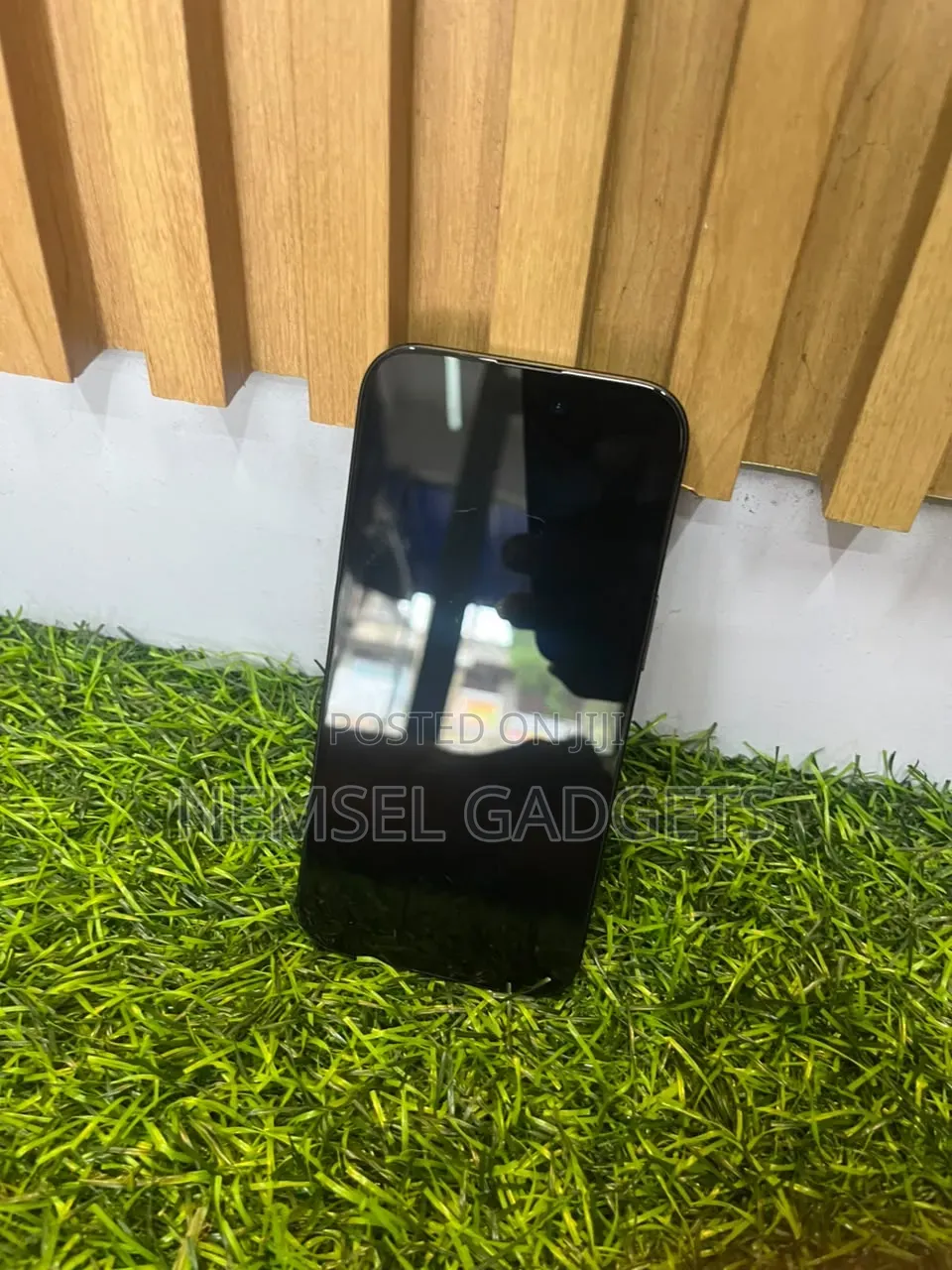New Apple iPhone 15 128 GB Black