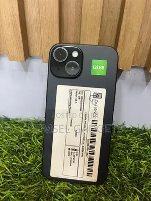 New Apple iPhone 15 128 GB Black