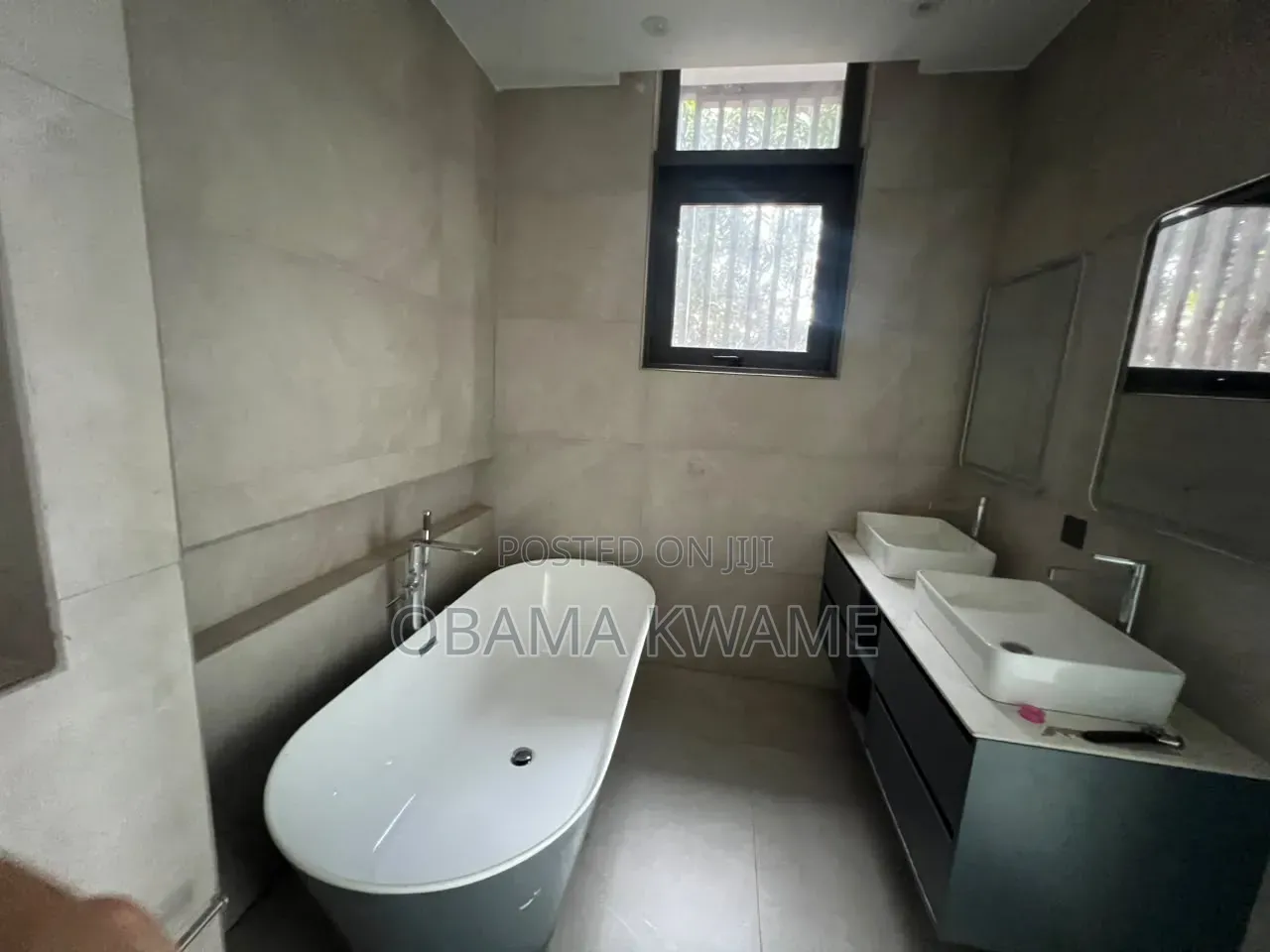 4bdrm House in Laryea Homes, Labone Junction for sale