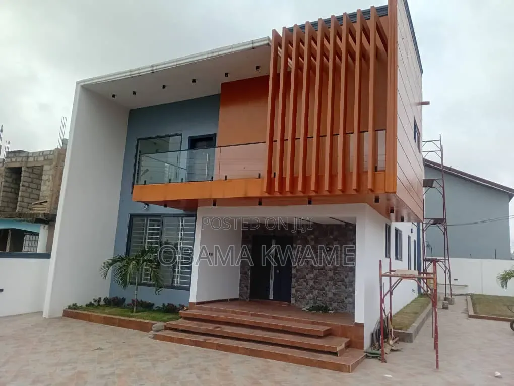 4bdrm House in Laryea Homes, Mile 7 for sale