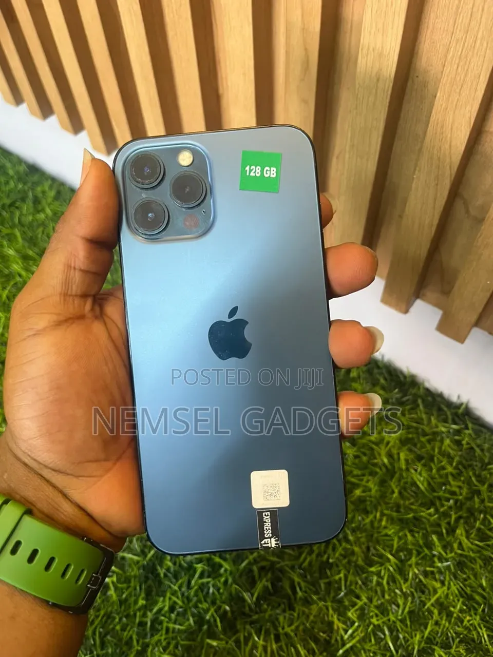 New Apple iPhone 12 Pro Max 128 GB Blue