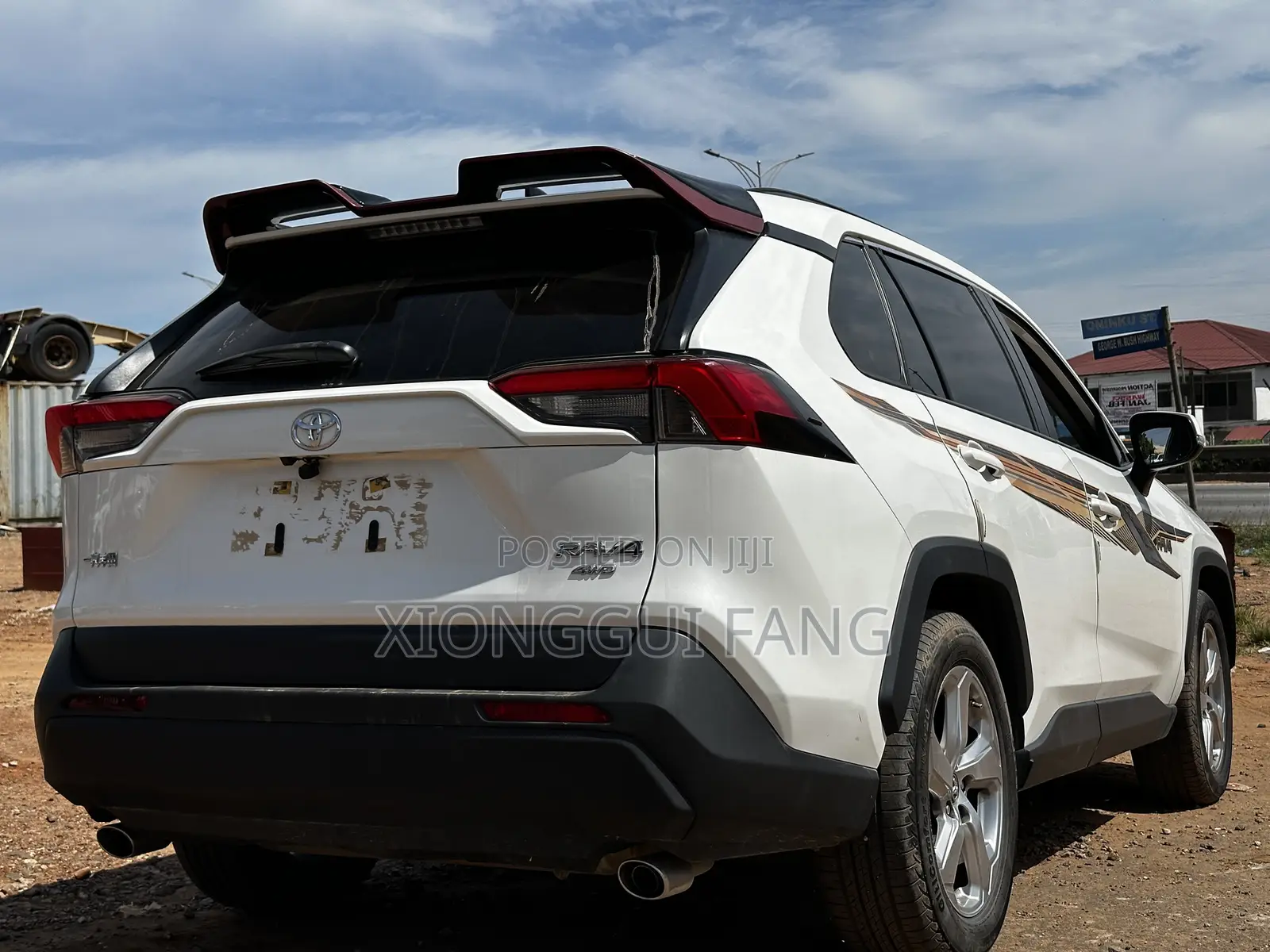 Toyota RAV4 2020 White