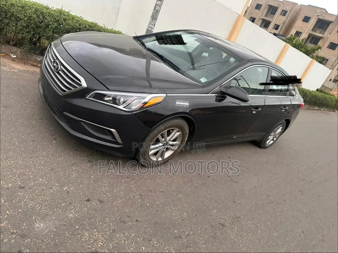 Hyundai Sonata SE 2016 Black
