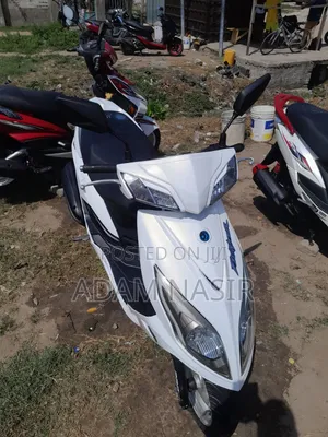 SYM Symnh 2019 White