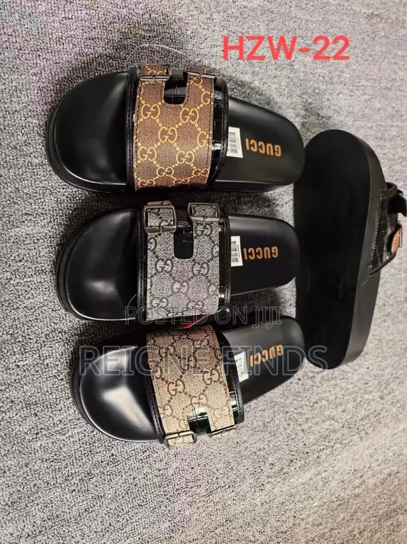 Men’s Slippers