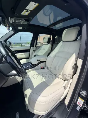 Land Rover Range Rover Vogue 2021 Gray
