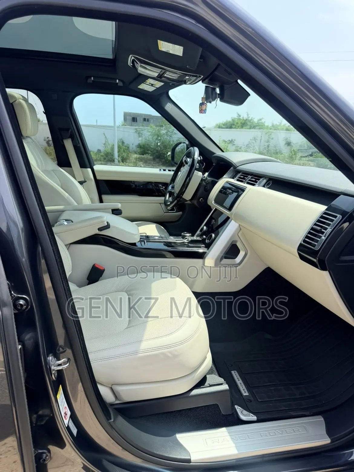 Land Rover Range Rover Vogue 2021 Gray