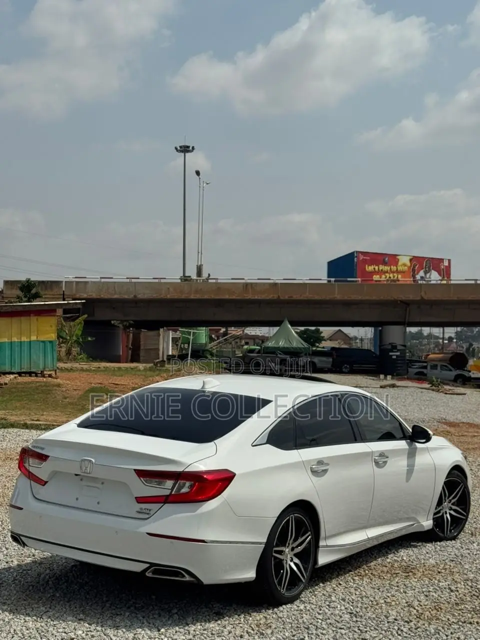 Honda Accord Touring 2.0T 2021 White