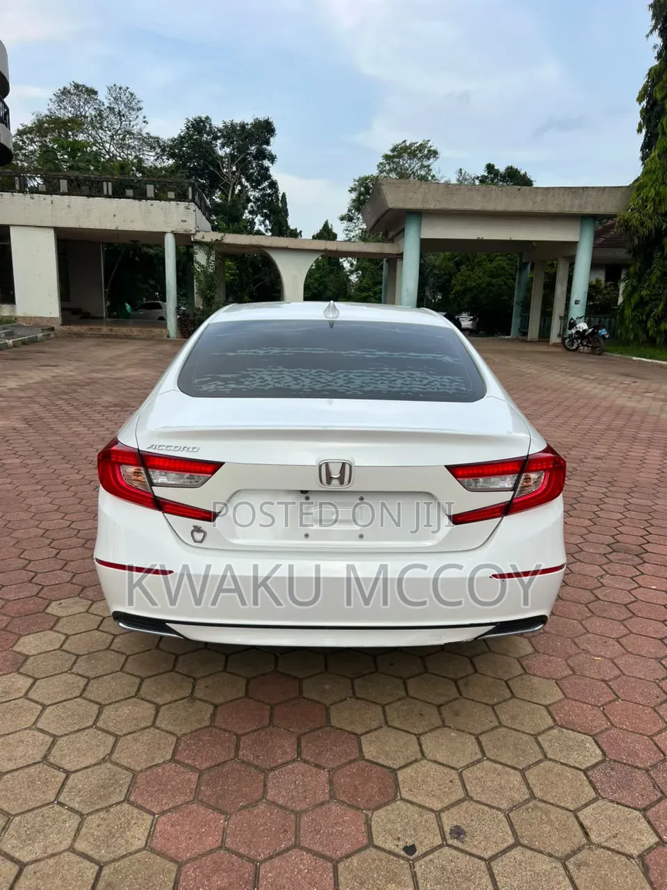 Honda Accord EX-L 2.0T 2020 White
