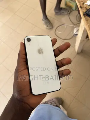 Apple iPhone XR 64 GB Black