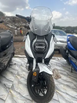 New Honda CB 2026 White