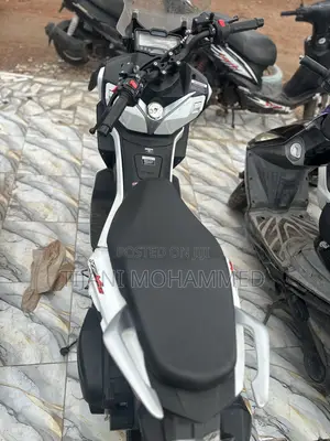 New Honda CB 2026 White