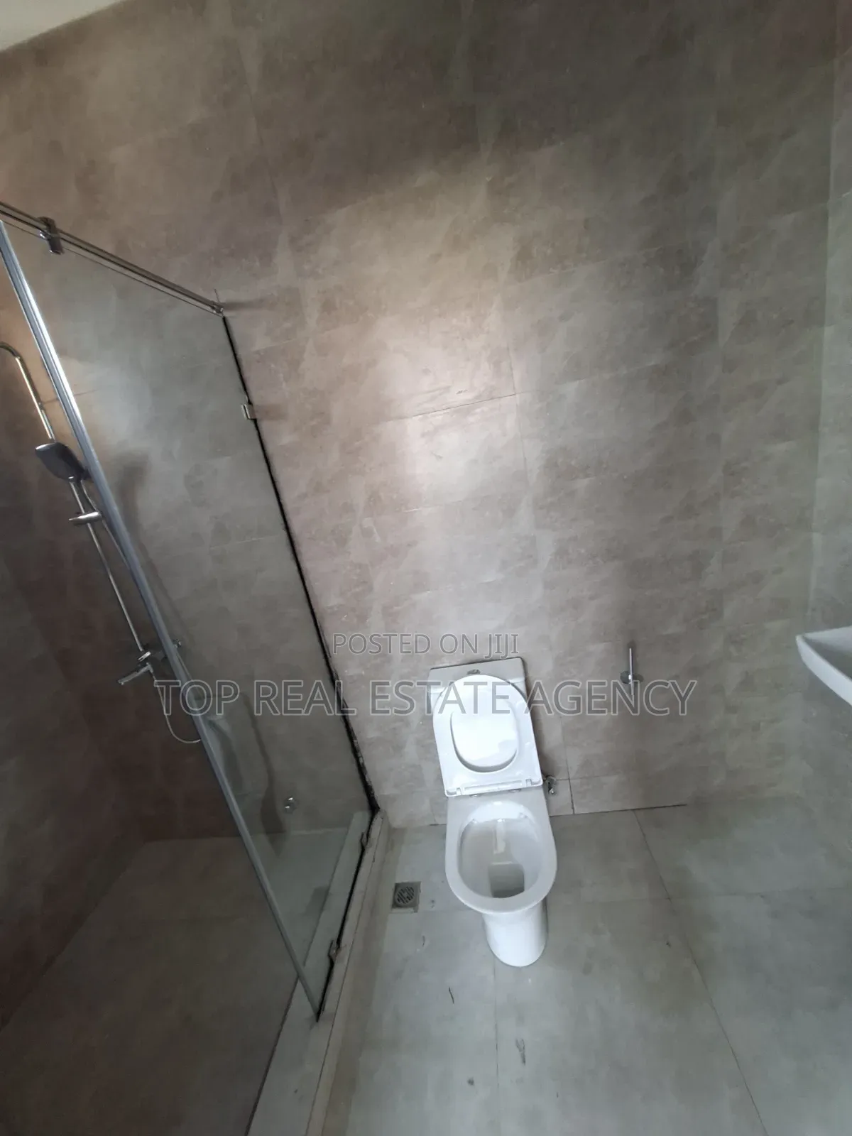 2bdrm Apartment in North Legon for rent