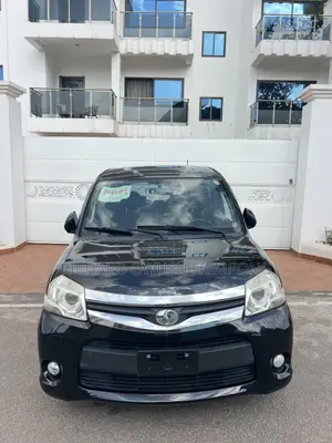 Toyota Sienta 2015 Black