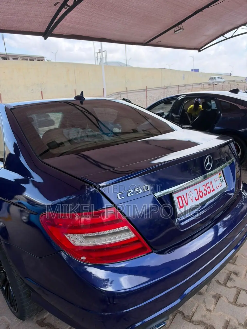 Mercedes-Benz C250 2014 Blue