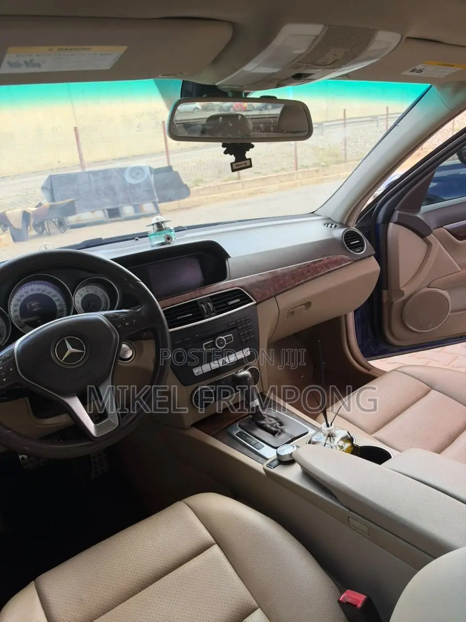 Mercedes-Benz C250 2014 Blue