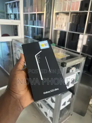 New Samsung Galaxy S25 Ultra 256 GB Gold