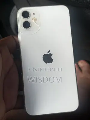 Apple iPhone 11 64 GB White