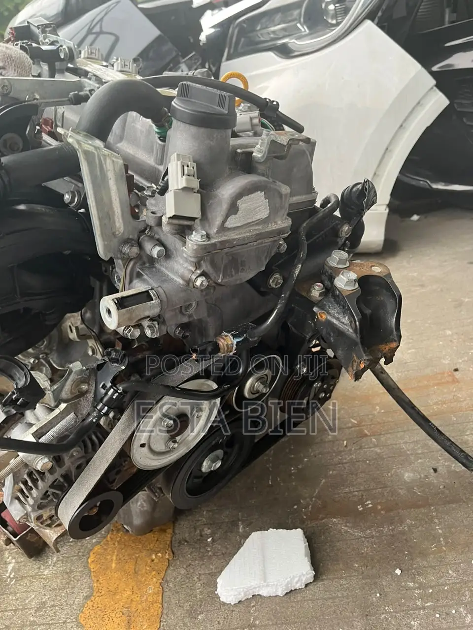 Toyota Vitz Engine With Gearbox Complete