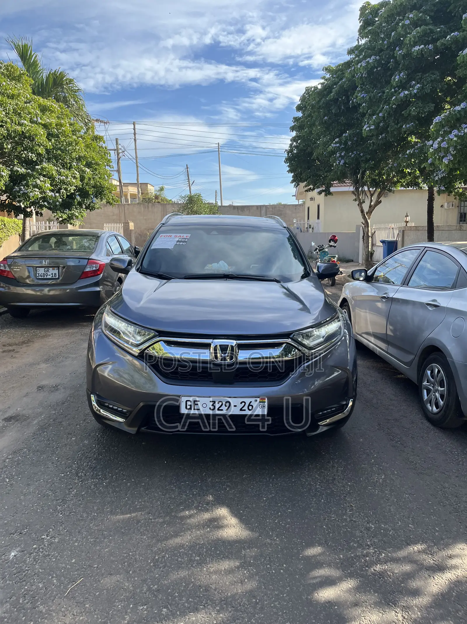Honda CR-V Touring AWD 2019 Gray