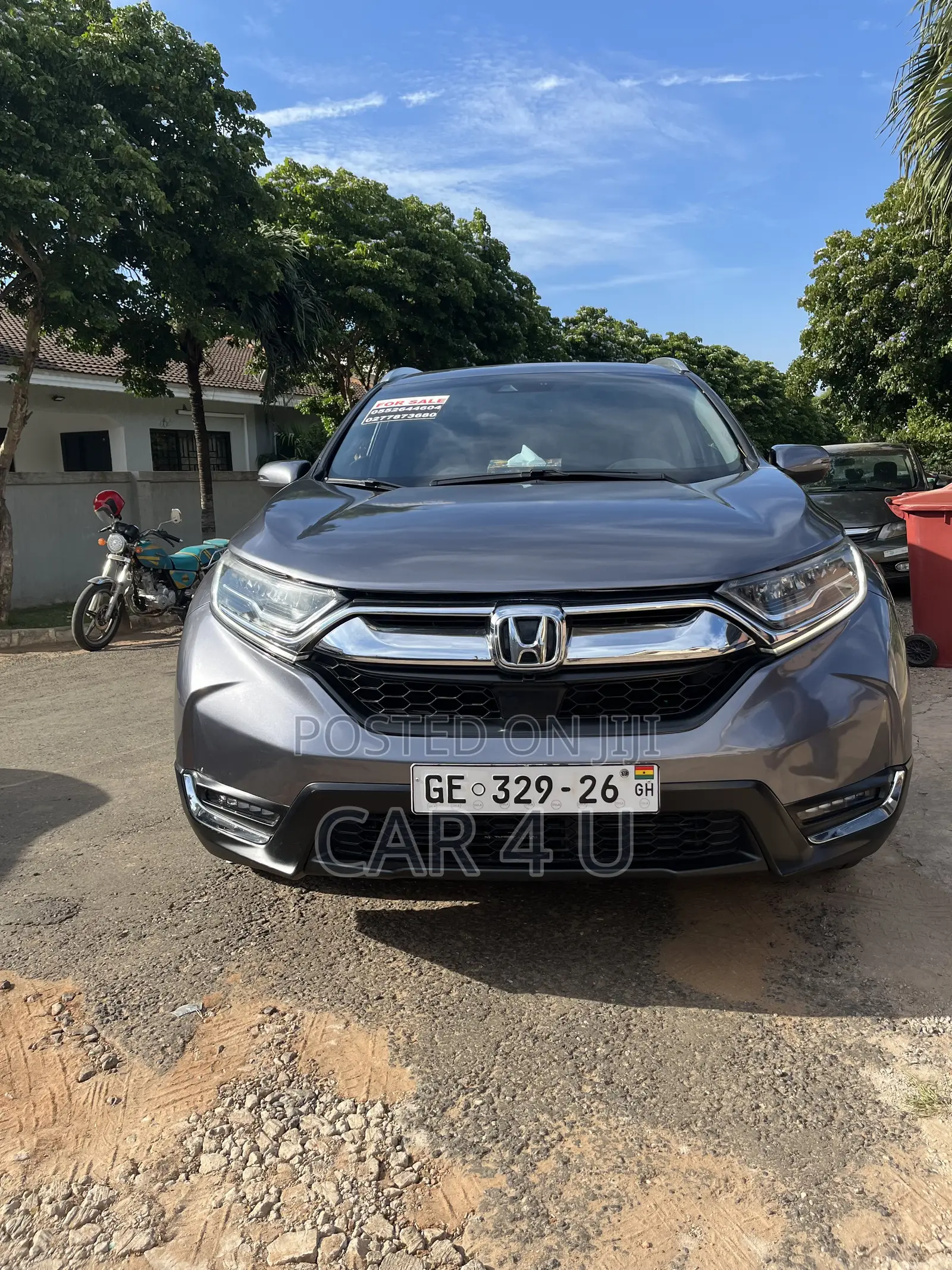 Honda CR-V Touring AWD 2019 Gray
