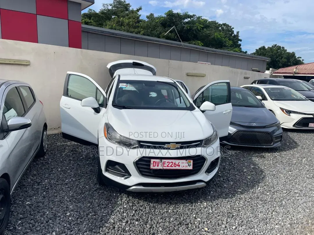 Chevrolet Trax 2021 White