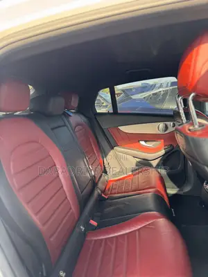 Mercedes-Benz GLC-Class 2019 White