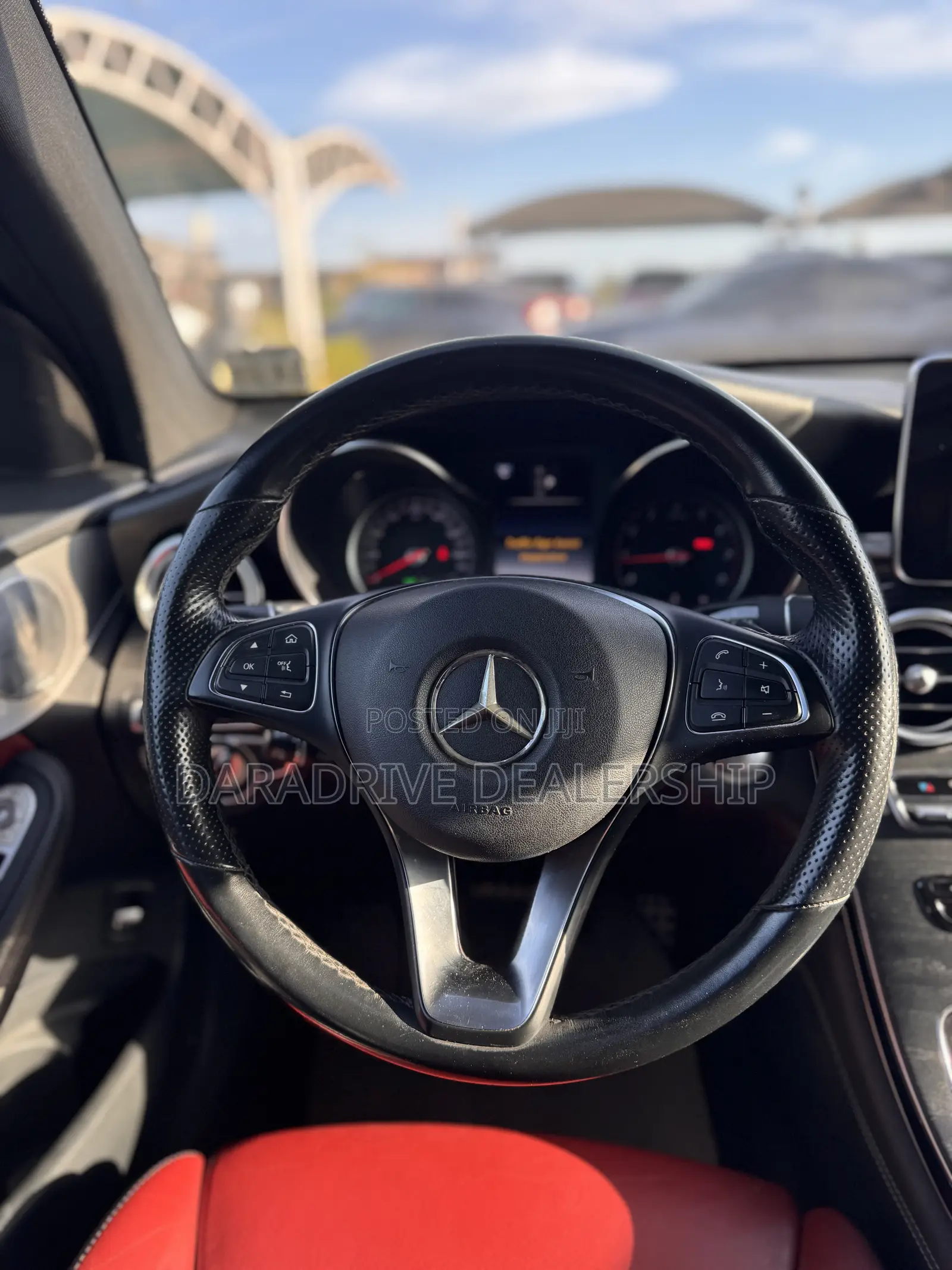 Mercedes-Benz GLC-Class 2019 White